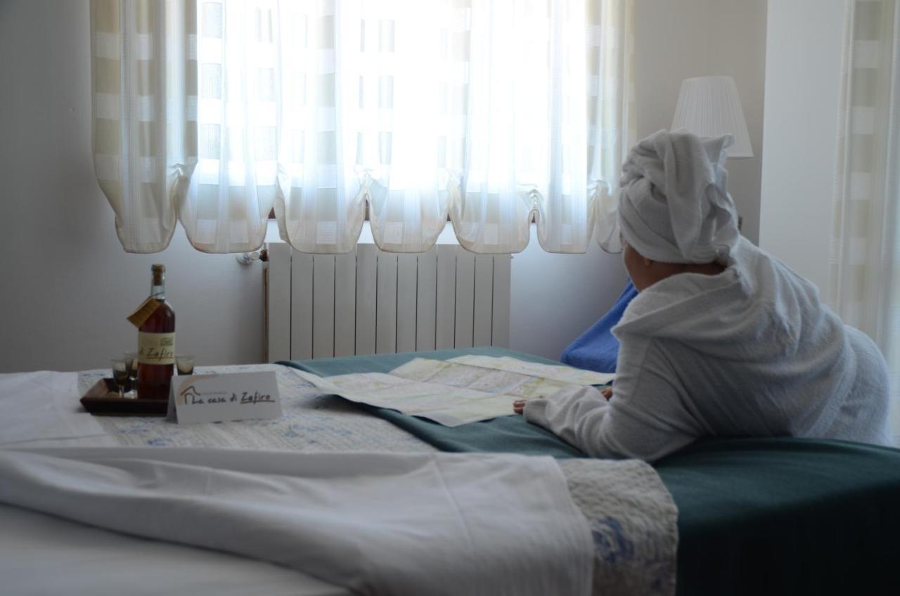 B&B La Casa Di Zefiro Limite Екстер'єр фото