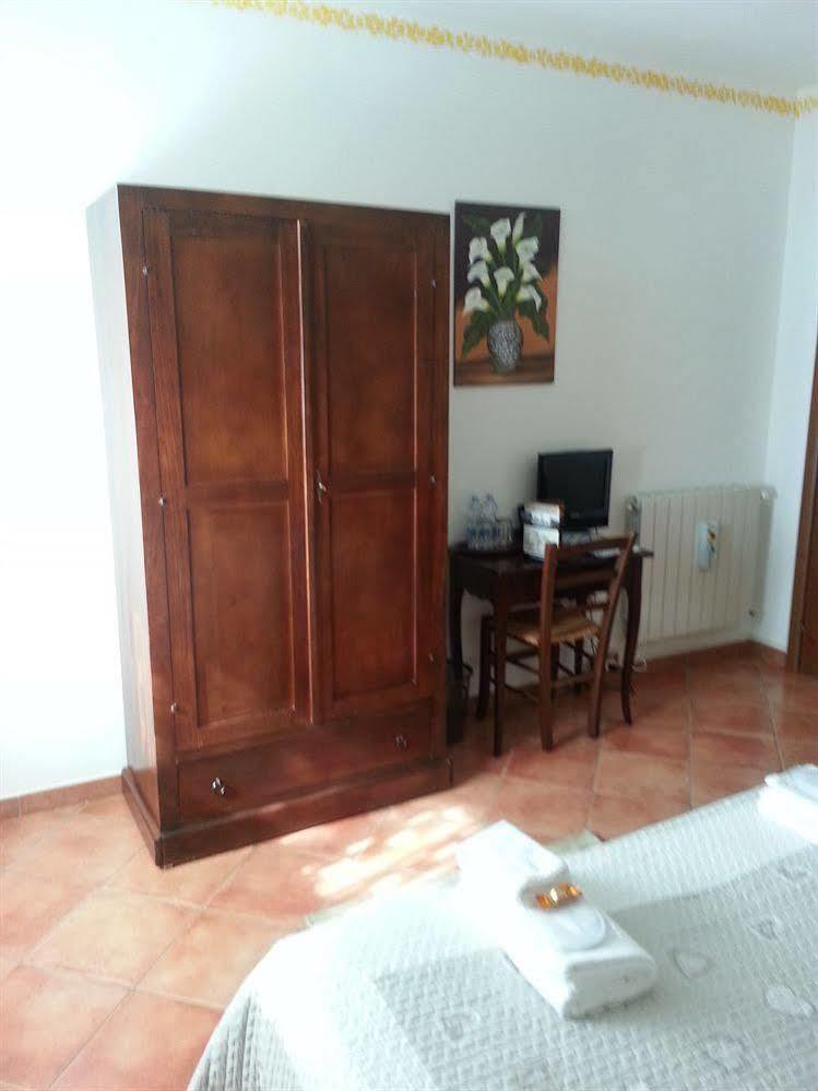 B&B La Casa Di Zefiro Limite Екстер'єр фото